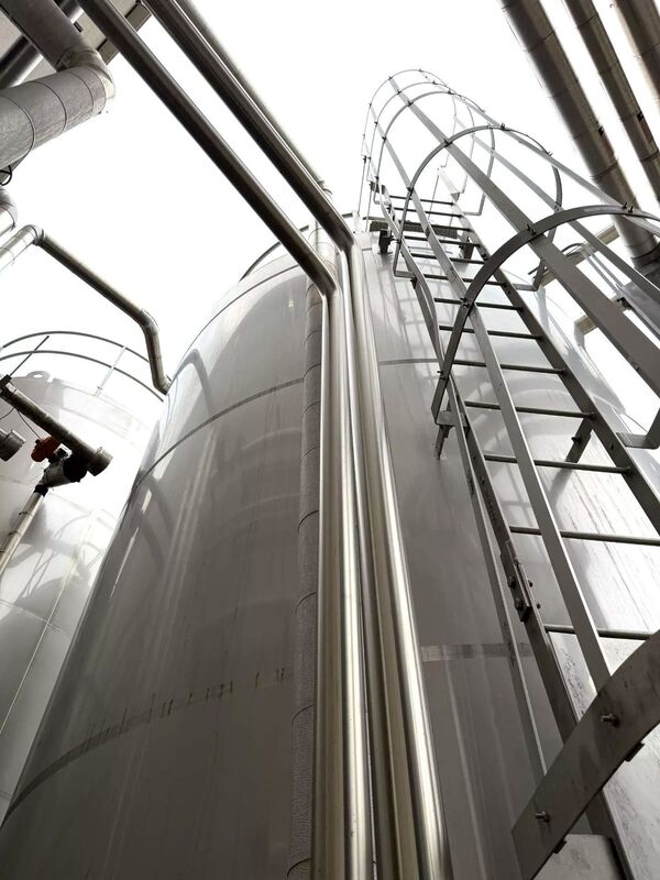 11500 gallon DCI, Stainless Steel jacketed tank, dished top & bottom, 11' diameter x 17' T/T, 22' 6" OAH, 150 - Image 5