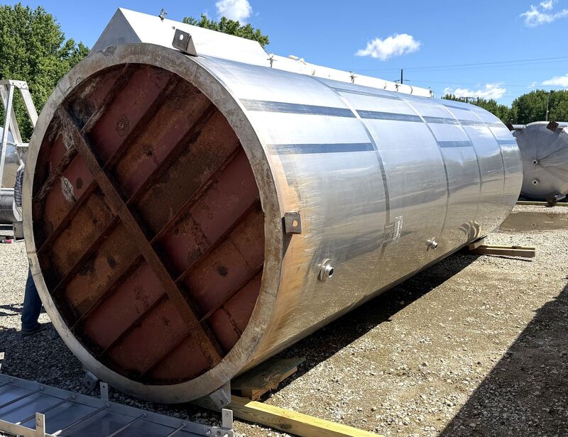6000 gallon BCAST #BC-ST06000V, sanitary Stainless Steel jacketed mix tank, 7' 6" diameter x 24' 6" OAH, 14 - Image 7