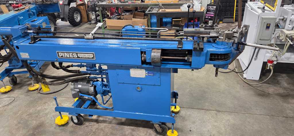 1-1/4" Pines #1400, non-ferrous tube bender, 5 HP, Allen Bradley PLC, manual clamp, bend rotation counter - Image 1