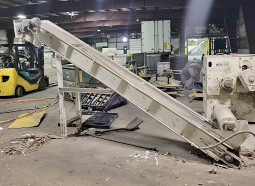 Cresswood #EF2440AST, Low-Speed Grinder, 10" diameter x 24" Rotor, 400 RPM, 42 Cutters, 40 HP, Infeed - Image 2