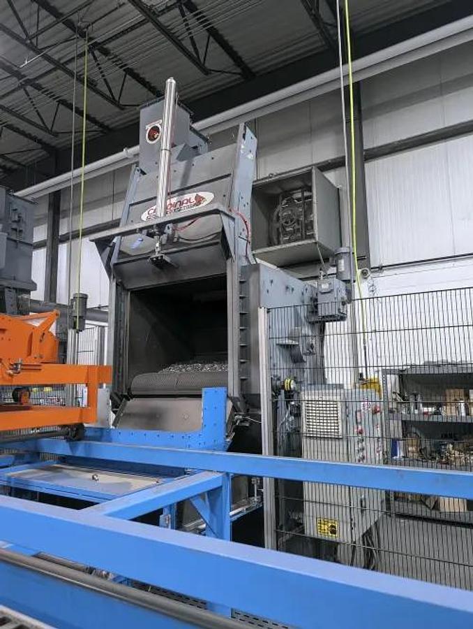 6 cu.ft. Cardinal #600, Tumble Blast Machine, 15 HP blast wheel, 12" wheel diameter, 800 lb. max. work load - Image 3