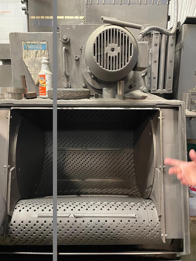 6 cu.ft. Wheelabrator #WTB-6, Tumble Blast Machine, 15 HP blast wheel, integrated dust collector - Image 2