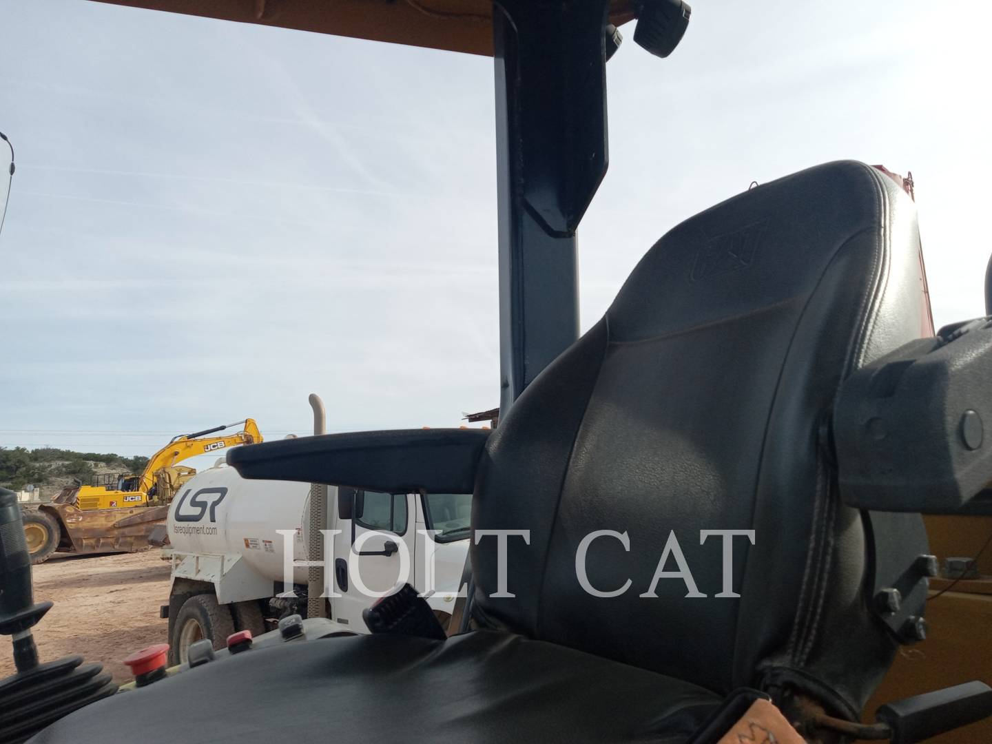 Caterpillar CS10GC, Vibratory Single Drum Smooth, 500 hours, S/N: D6H00320, 2023 - Image 8