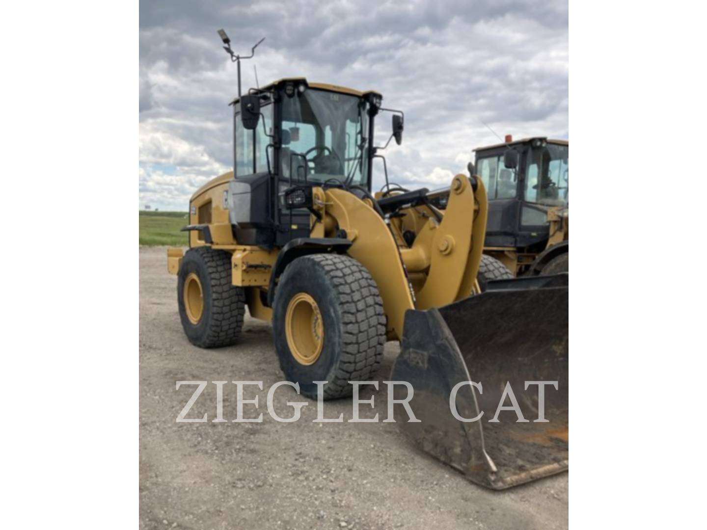 Cat 926M, Wheel Loader, 1751 hours, S/N: W5L01396, 2021 - Image 2