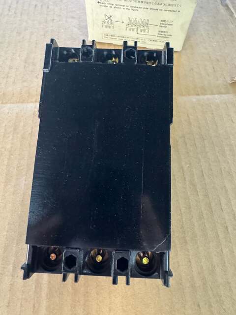 Fuji Electric BB3ASB-010 Circuit Breaker AC 550V Appears Unused - Image 4