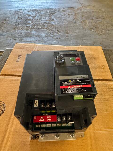 Toshiba VFS15-4037PL-W1 Variable Frequency Drive 380/500V 3-Phase Untested Surplus - Image 2