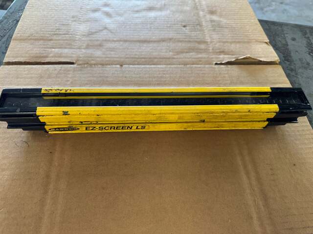 Banner Engineering SLLCR23-350-S Safety Light Curtain Receiver 24V DC Untested Surplus - Image 2