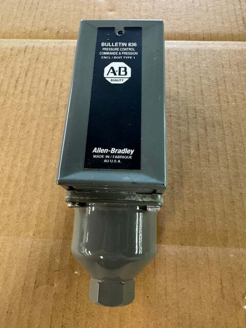 Allen-Bradley #836-C3A, Pressure Control Switch, 0.8-30 PSI, 1/4" NPTF Female, NEMA Type 1, SPST, NEW - Image 1
