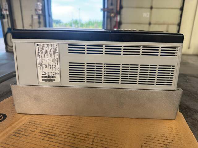 25 HP Allen-Bradley #20AD034A3AYNANC0, PowerFlex 70, AC Drive, 480 Volts, 3 phase - Image 4