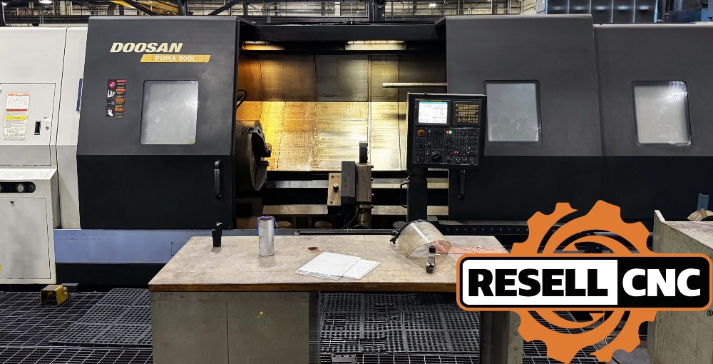 Daewoo Doosan #Puma-800-L, CNC Lathe, 35.4" swing, 3-jaw 27" air chuck, 12.6" bar, 2008 (2 available) - Image 3