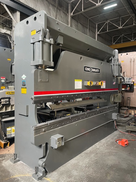 135 Ton, Cincinnati #135CB, CNC Hydraulic Press Brake, 144" bed & ram length, 126.75" between housings, 8" - Image 1