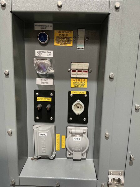 4000 Amp. Trystar #SBDS-405P-LLMF-ALDGJK2Q53, Single Purpose Docking Station, 480 Volt, NEMA 3R enclosure, 3PH - Image 3