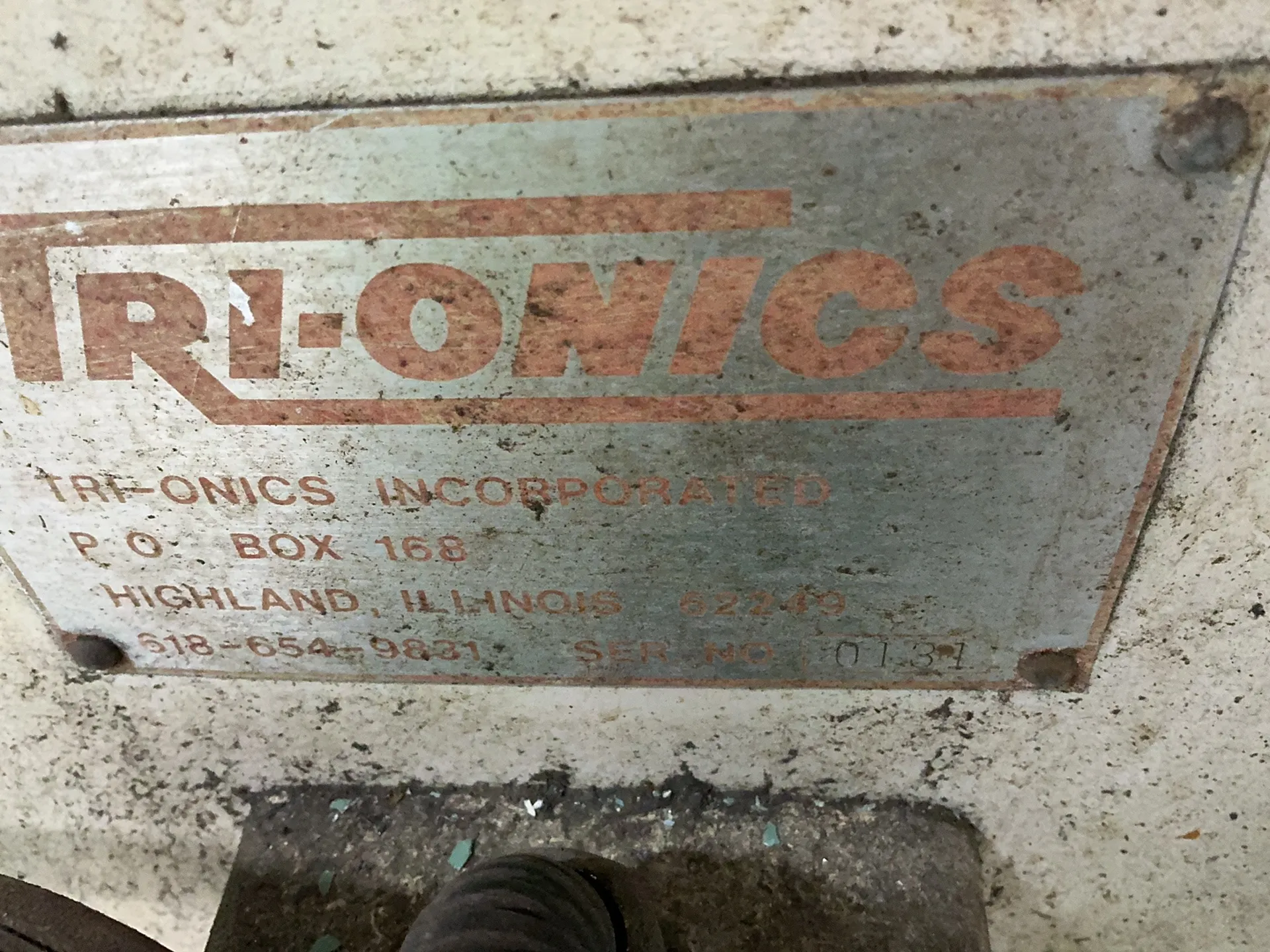 Tri-Onics, Vertical Milling Machine, 49" x 9" Table, 3 HP, 1720 RPM, Handyman Controller, 220/440 V. - Image 8