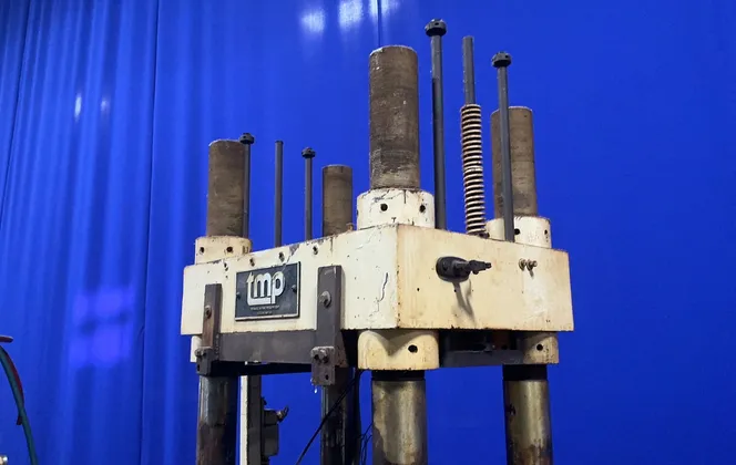 220 Ton, TMP, Four-Post Hydraulic Press, 16" x 16" x 18", 10 HP, 2500 psi, 1993 - Image 8