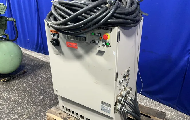 Motoman, UP165, Industrial Robot, YR-UP165-A05, ERCR-UP165-RB10 Controller, 3/50-60/480 V., 2002 - Image 7