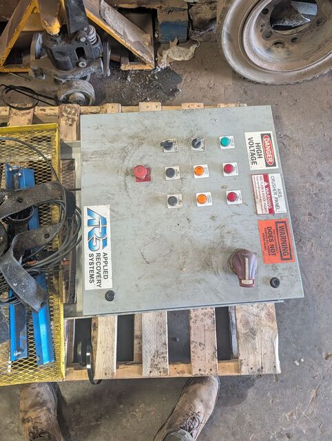 Applied Recovery Systems, Axis Crusher/Shredder, 1 ton/hr, 71 RPM rotor, discharge conveyor, 2023 - Image 3