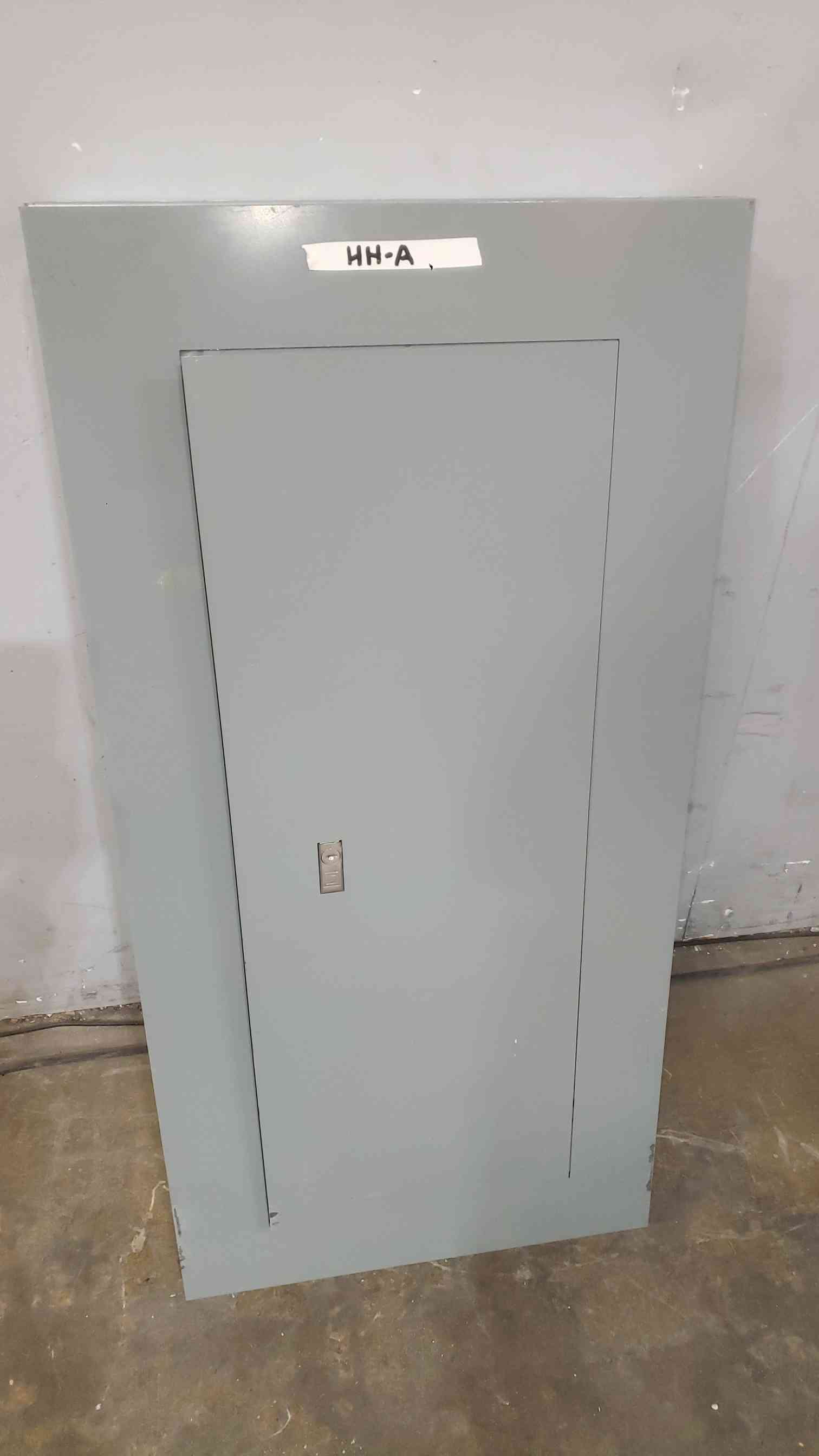 225 Amp. Square D, NEHB, Panelboard, 480Y/277V, 3PH, 4W, w/ EHB Breakers - Image 2