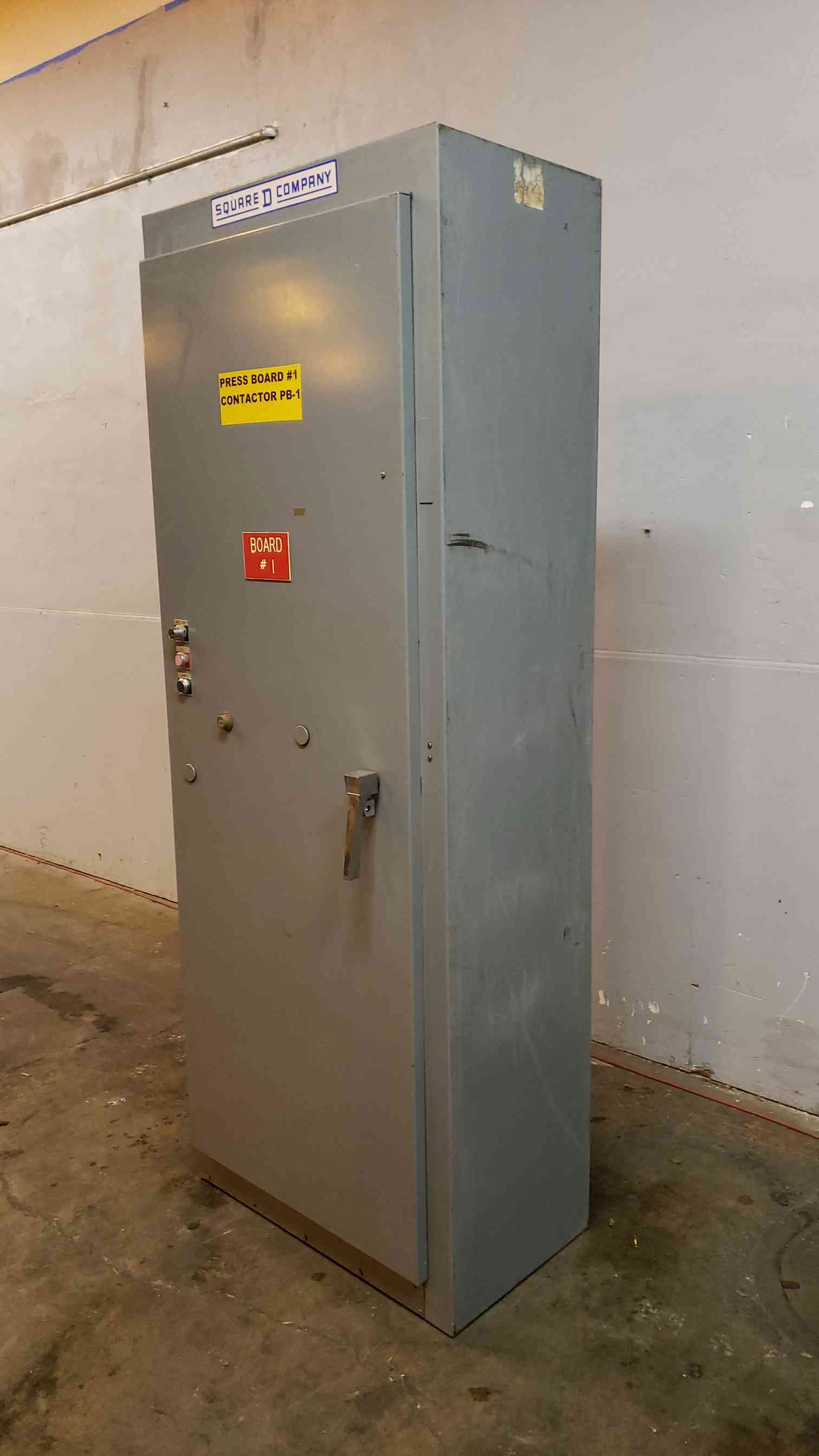 Square D Type SJ, Electrical Enclosure, NEMA Size 7, 35" L x 23" W x 91" H (2 available) - Image 10