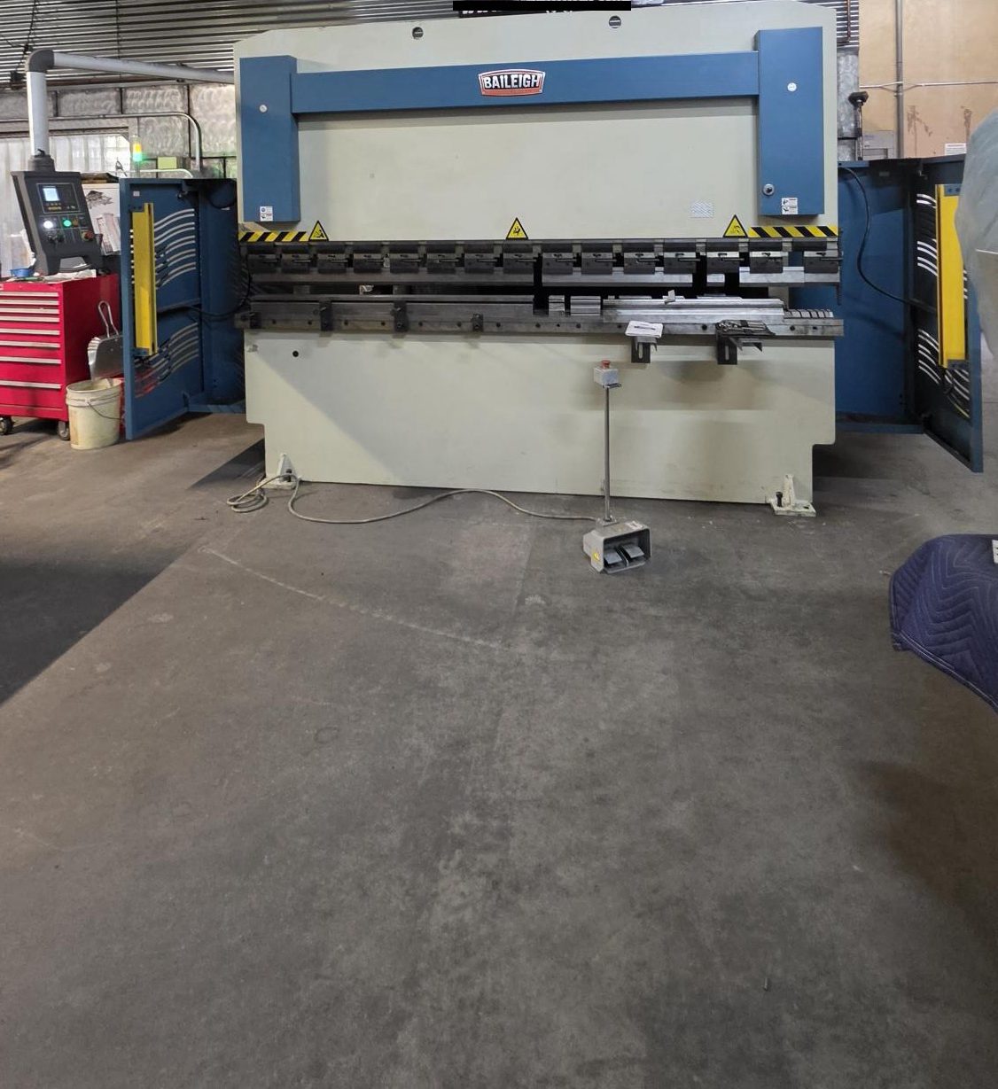 135 Ton, Baileigh #PPTK-135/30, Hydraulic CNC Press Brake, 10.5' overall, 102" between housing, 12.5" throat - Image 2