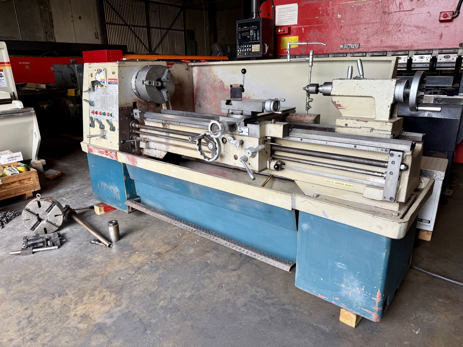 18"/28" x 60" Turnmaster, Gap Bed Engine Lathe, w/ KDK Tool Post, Spindle Hole 3-1/16", 1600 RPM, tailstock - Image 3