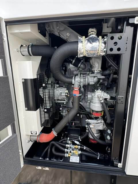 50 KW Shindaiwa #DGK45F, Diesel Generator, 67 HP, Isuzu 4LE2X Engine, Multi Voltage, sound attenuated - Image 8