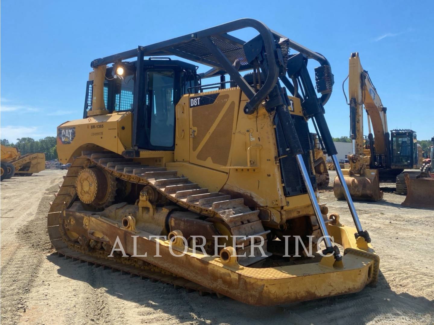Caterpillar D8T, 2905 hours, S/N: AW400635, 2019 - Image 2