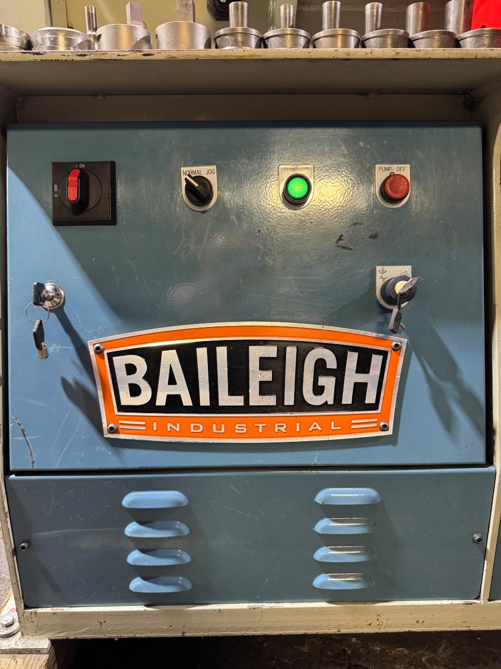 4" x 4" x 3/8" Baileigh #SW-623, hydraulic ironworker, 62 ton, 2007 - Image 8
