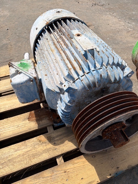 75 HP 1185 RPM Toshiba, Frame 405T, TEFC, 460 Volts (4 Available) - Image 4