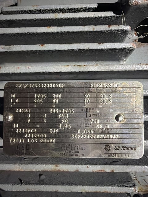 30 HP 285 - 1785 RPM General Electric, Frame 324TFCZ, TEFC, 460/800 Volts, new - Image 1