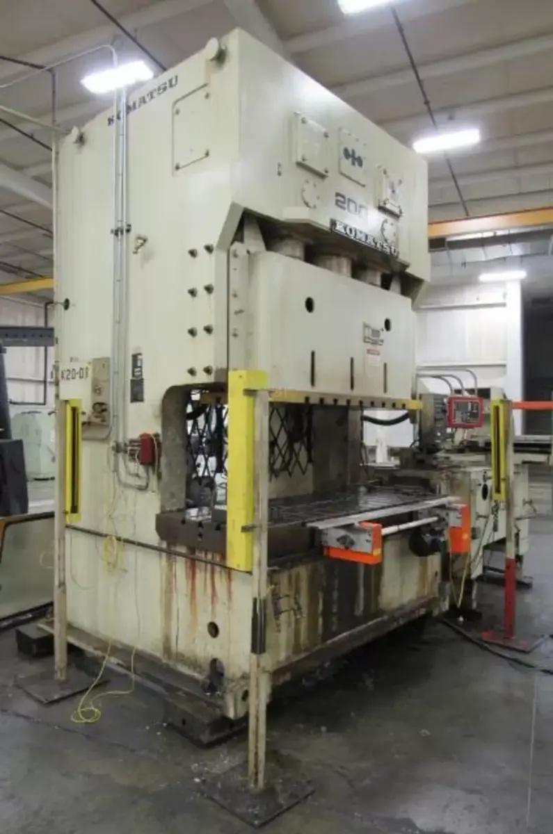 220 Ton, Komatsu #OBW-200-2, gap frame double crank press, 9.84" stroke, 19.69" Shut Height, 4.72" adj. - Image 2