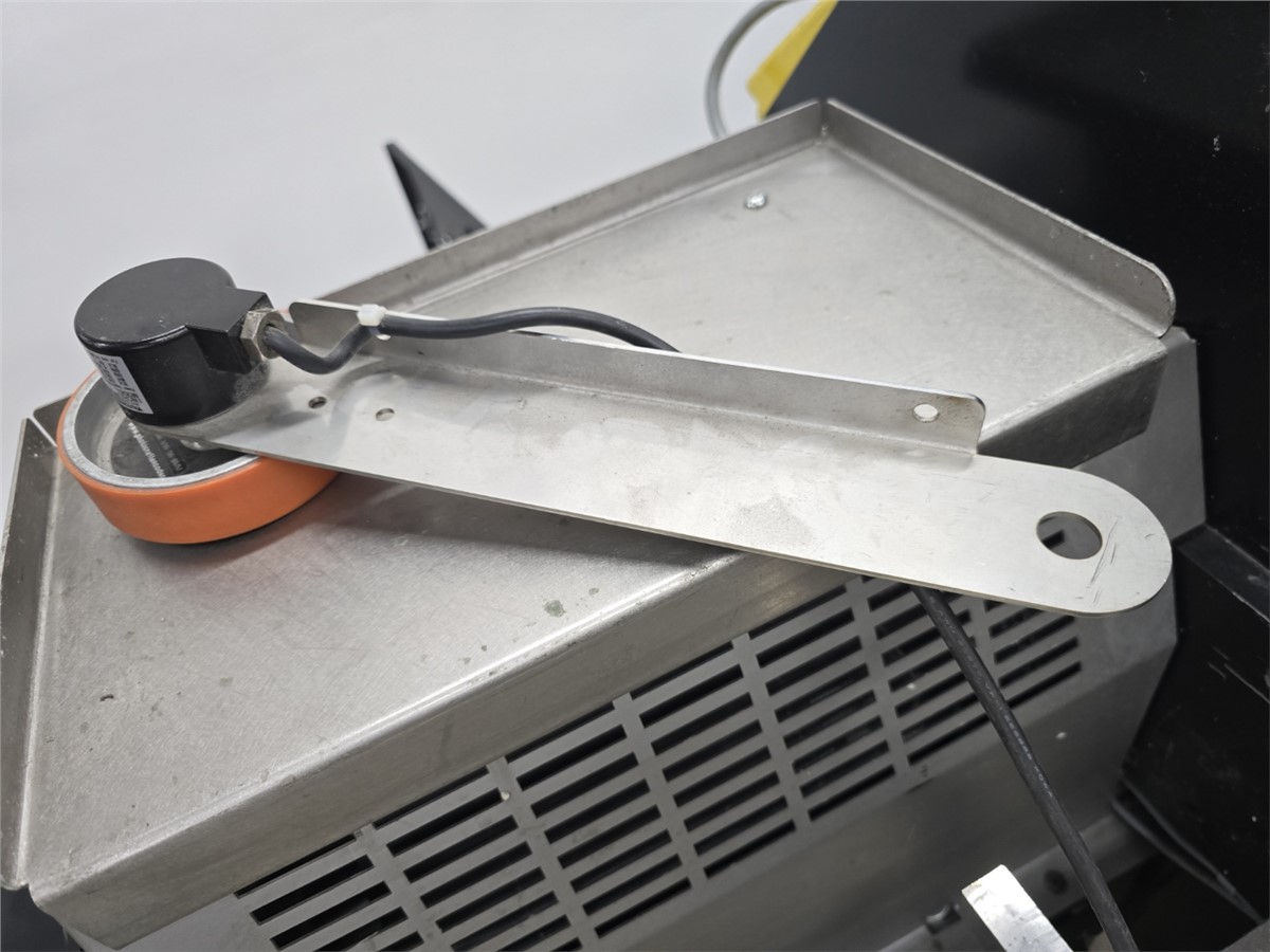 2" Novatec #C-2, fly knife cutter, 12" Stainless Steel cutter head, 1000 RPM max blade, 5 HP, 230/460 V. - Image 8