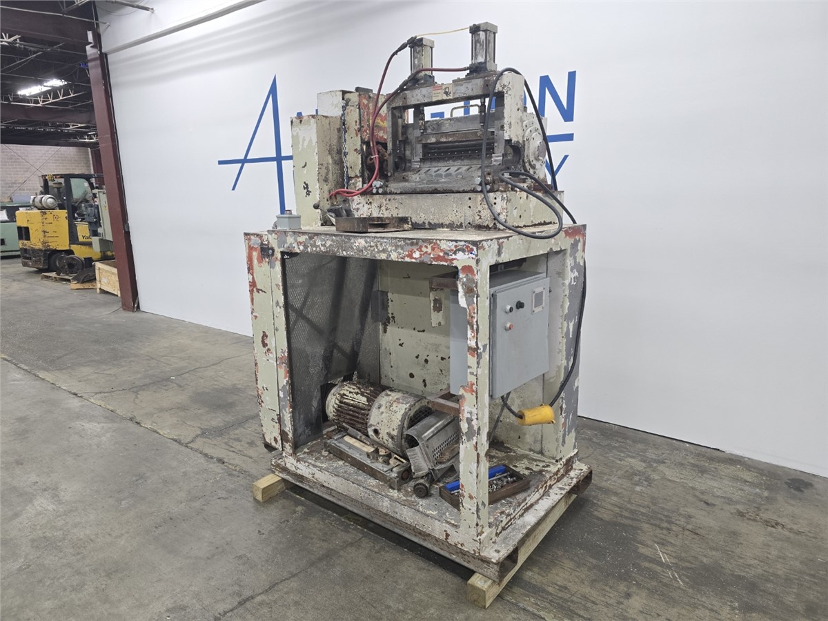 17" Cumberland #17, pelletizer, 24-knife bolt-on rotor, Yaskawa V1000 drive, 460 V., 3-Ph. - Image 7