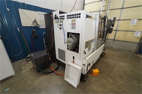 Okuma #LB25000 EX II Spaceturn, CNC slant bed turning center, 2022 - Image 3