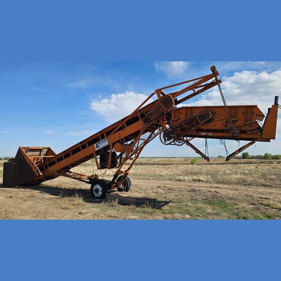 Kolberg, Portable Screening Plant, 48" width x 120" L inclined vibrating screen, 300 FPM conveyor - Image 3