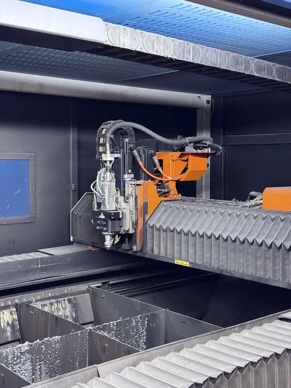 Prima Power #Laser-Genius+, CNC fiber laser, 10000 watt, 5' x 10' table, IPG YLS-10000U source, 2022 - Image 4
