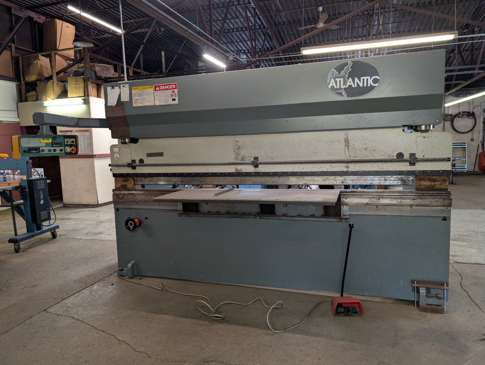150 Ton, Atlantic #HDE-12-10, Hydraulic Press Brake, 12' overall, 120" between housing - Image 1