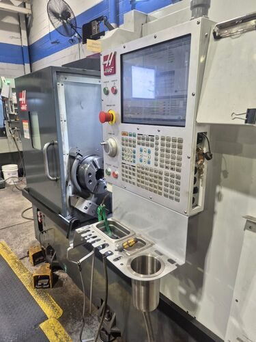 Haas #ST-35Y, CNC lathe, 31.7" swing, 12" chuck, 4" bar, 18" dia., 23" lgth, 4-Axis, rigid tap, live tool - Image 10