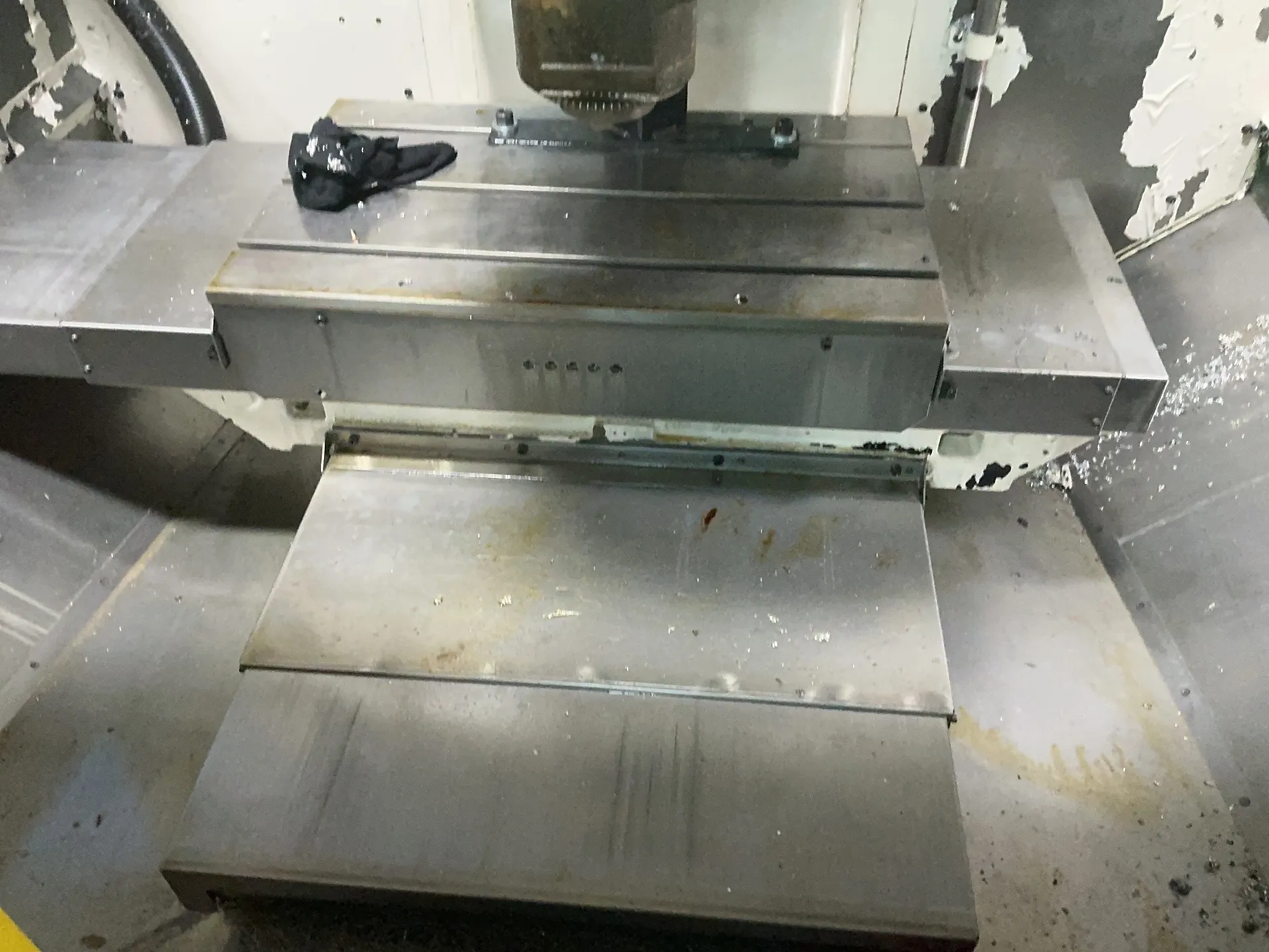 Fanuc #A04B-0078-B101, CNC Drilling and Tapping Center, 15" x 25" capacity, 14 ATC, 2001 - Image 3