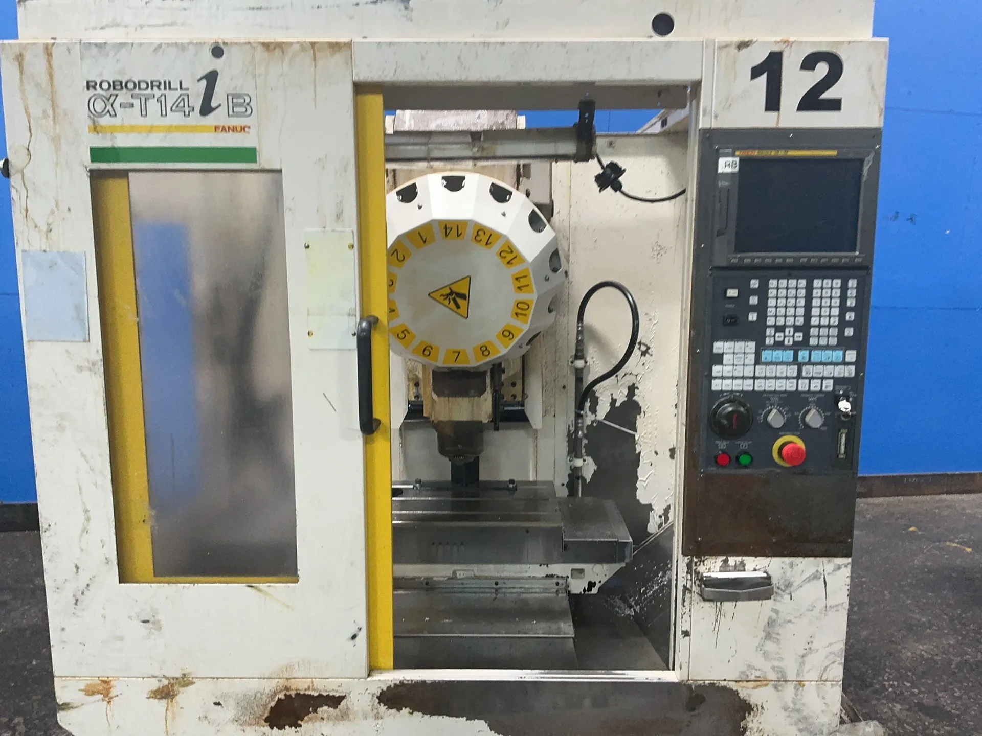 Fanuc #A04B-0078-B101, CNC Drilling and Tapping Center, 15" x 25" capacity, 14 ATC, 2001 - Image 4