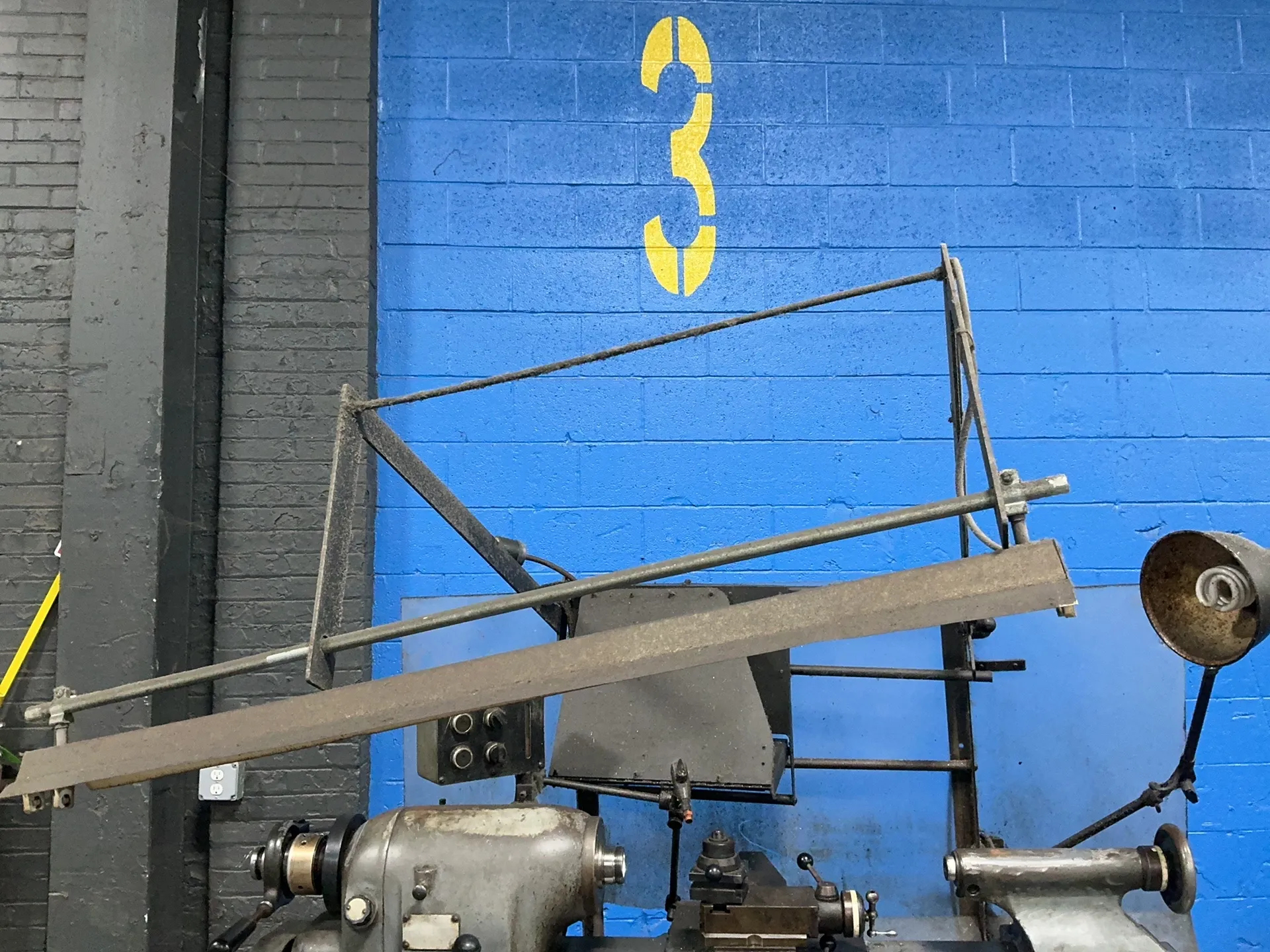 10" x 20" Hardinge #HLV-H, precision lathe, 2" bore, 1.5 HP, tailstock, - Image 4