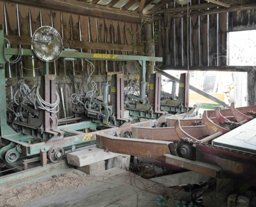 Montgomery #FR40, Complete Sawmill - Image 1