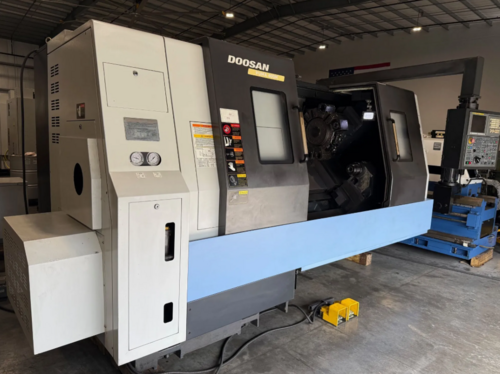 Daewoo Doosan Puma #400B, CNC Lathe, 30.3" swing, 22" diameter x 41.3" L max, 5.2" bore, 2k RPM, tool preset - Image 2