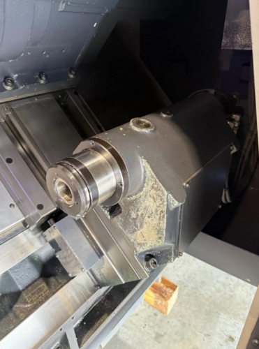 Daewoo Doosan Puma #400B, CNC Lathe, 30.3" swing, 22" diameter x 41.3" L max, 5.2" bore, 2k RPM, tool preset - Image 6