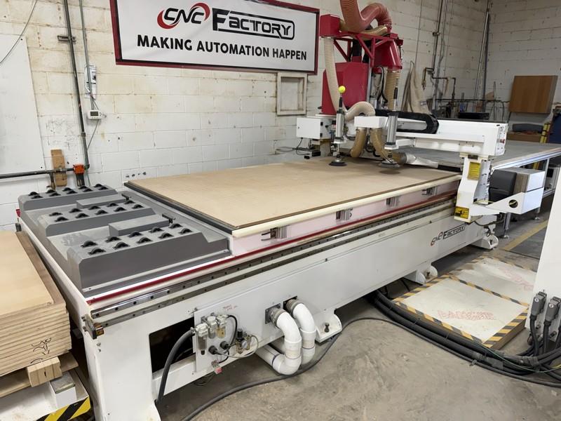 CNC Factory #Python-XPR-510, CNC router, 5' x 10' vacuum table, 10.7 HP router spindle, ISO-30, 12 ATC, 5x5 - Image 3
