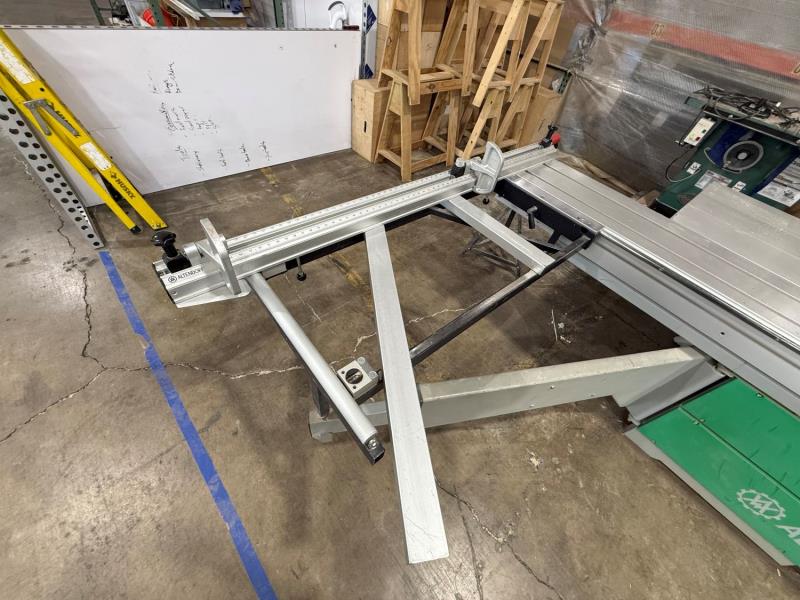 Altendorf #F45, sliding table panel saw, 149.5" cutting length, 16" blade capacity, 4-7/8" depth, 51" rip - Image 2