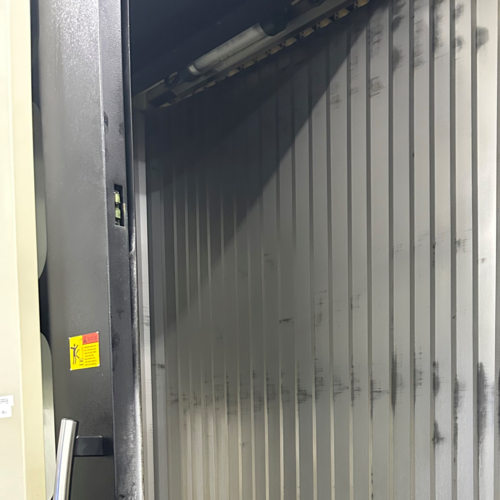 Amera Seiki #VTC-5, Vertical Machining Center, 86.6" X, 24.4" Y, 24.4" Z, 20 HP, 10,000 RPM, 32 automatic - Image 3