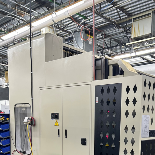 Amera Seiki #VTC-5, Vertical Machining Center, 86.6" X, 24.4" Y, 24.4" Z, 20 HP, 10,000 RPM, 32 automatic - Image 4