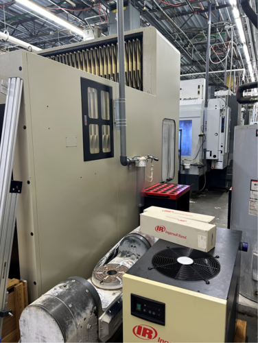 Amera Seiki #VTC-5, Vertical Machining Center, 86.6" X, 24.4" Y, 24.4" Z, 20 HP, 10,000 RPM, 32 automatic - Image 5