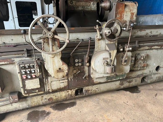 30" x 96" Norton #LCTU, heavy duty plain outside dimension grinder, 36" x 12" x 8" wheel, variable speed - Image 5