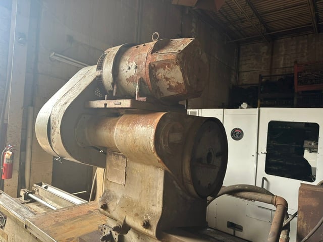 30" x 96" Norton #LCTU, heavy duty plain outside dimension grinder, 36" x 12" x 8" wheel, variable speed - Image 6